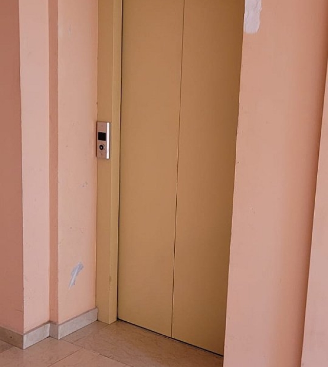 r2.jpg